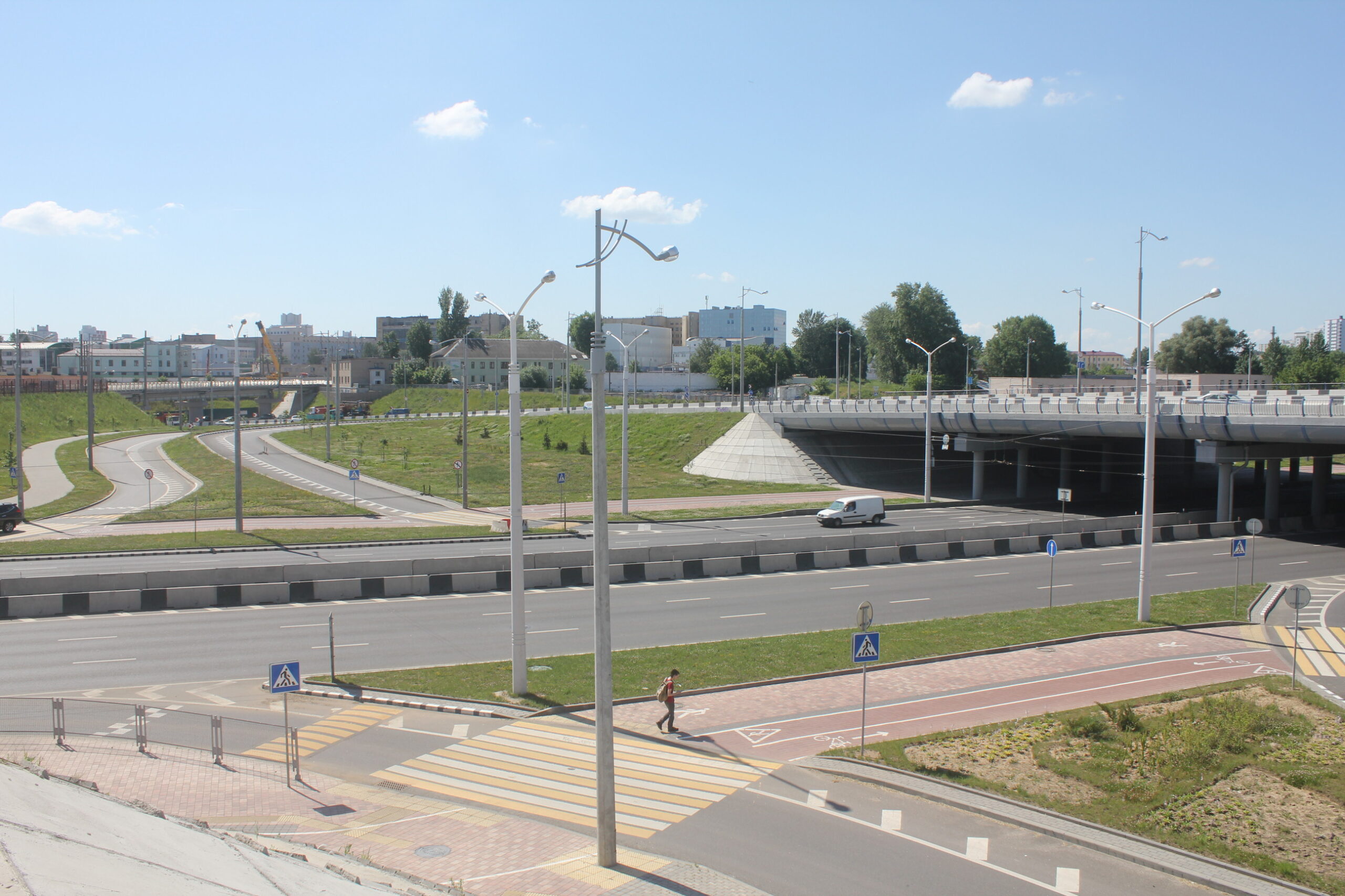 Строительство 1-го городского транспортного кольца на участке от ул. К. Либкнехта до ул. Толстого. Транспортная развязка на пересечении ул. 1-е Кольцо с пр. Дзержинского